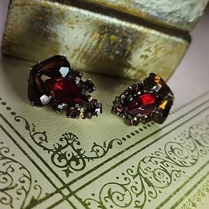 Vintage Amber & Ruby Rhinestone Crystals  Clip~on Earrings